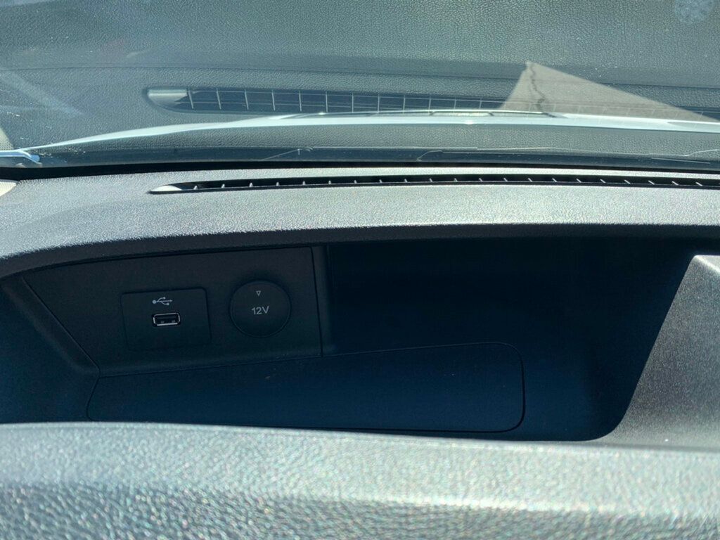 2020 Ford Transit Cargo Van T-250 130" Med Rf 9070 GVWR RWD - 22952784 - 46