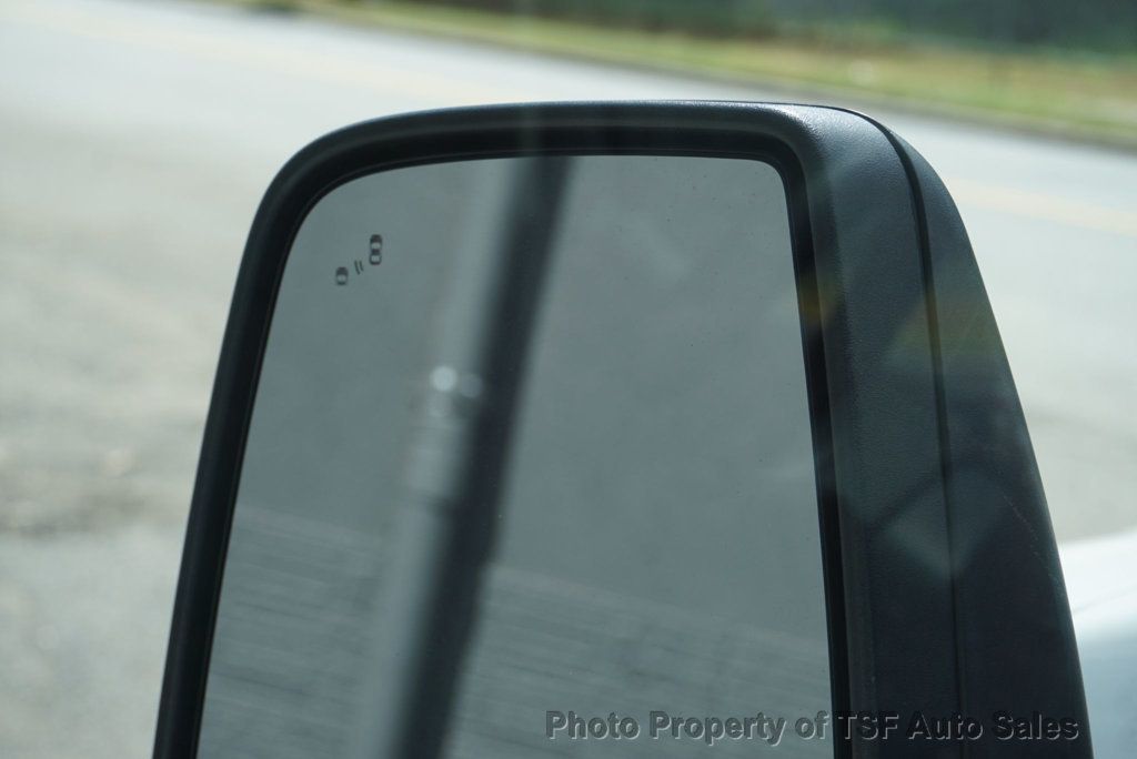 2020 Ford Transit Cargo Van photo 33