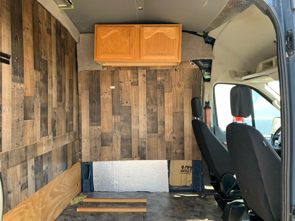 2020 Ford Transit Cargo Van T-250 148" EL Hi Rf 9070 GVWR RWD - 22993077 - 35