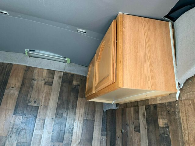 2020 Ford Transit Cargo Van T-250 148" EL Hi Rf 9070 GVWR RWD CARGO - 22993077 - 31