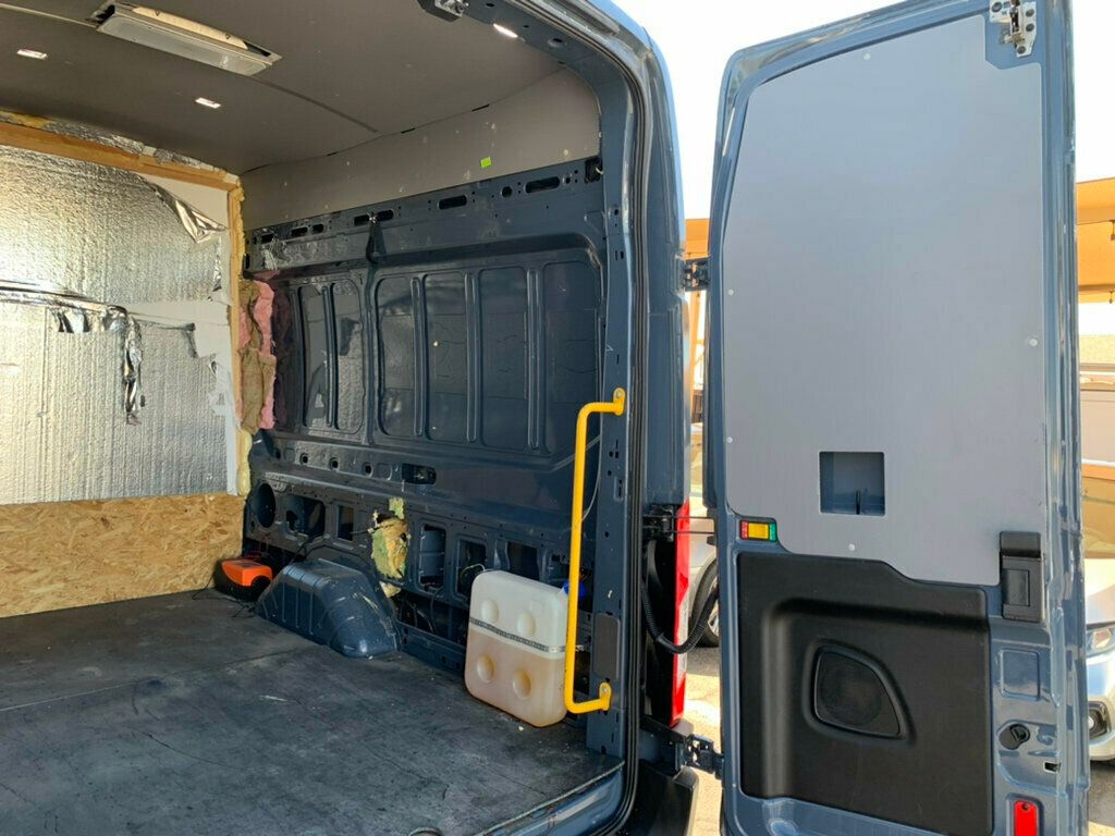 2020 Ford Transit Cargo Van T-250 148" EL Hi Rf 9070 GVWR RWD CARGO - 22993077 - 5