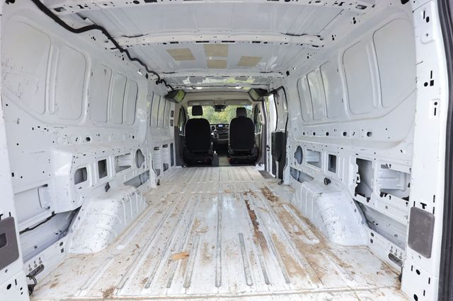 2020 Ford Transit Cargo Van T-250 148" Low Rf 9070 GVWR RWD - 22618394 - 40
