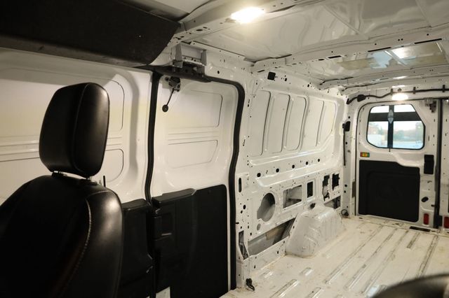 2020 Ford Transit Cargo Van T-250 148" Low Rf 9070 GVWR RWD - 22618394 - 50