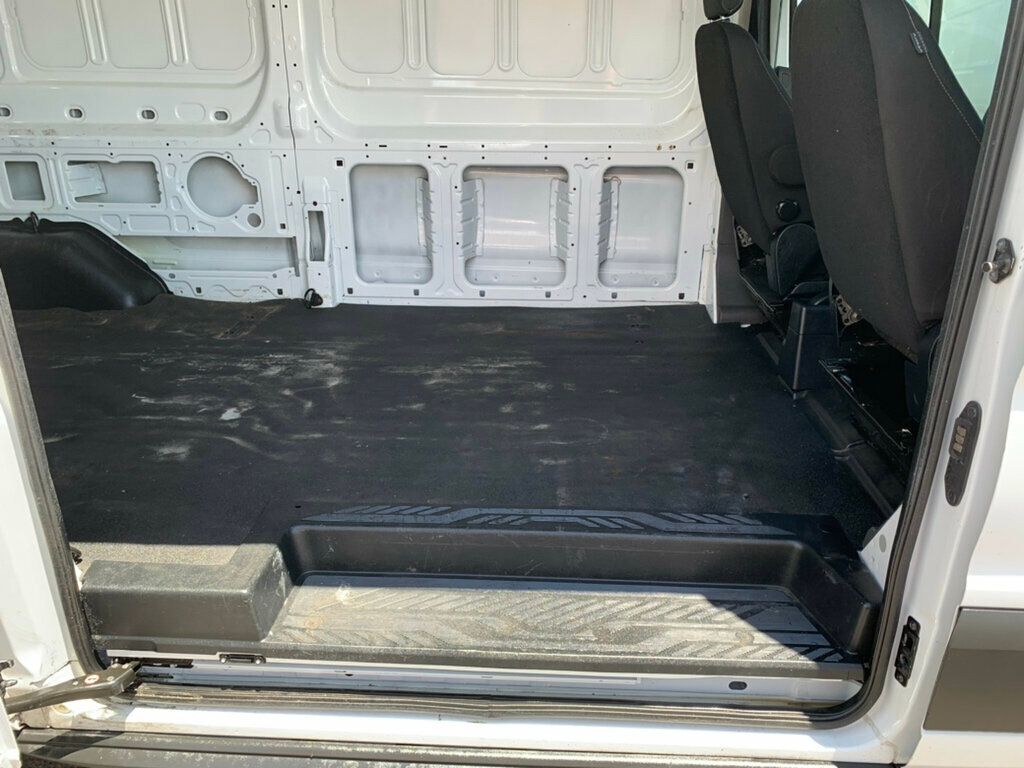 2020 Ford Transit Cargo Van T-250 148" Med Rf 9070 GVWR RWD - 23039767 - 8
