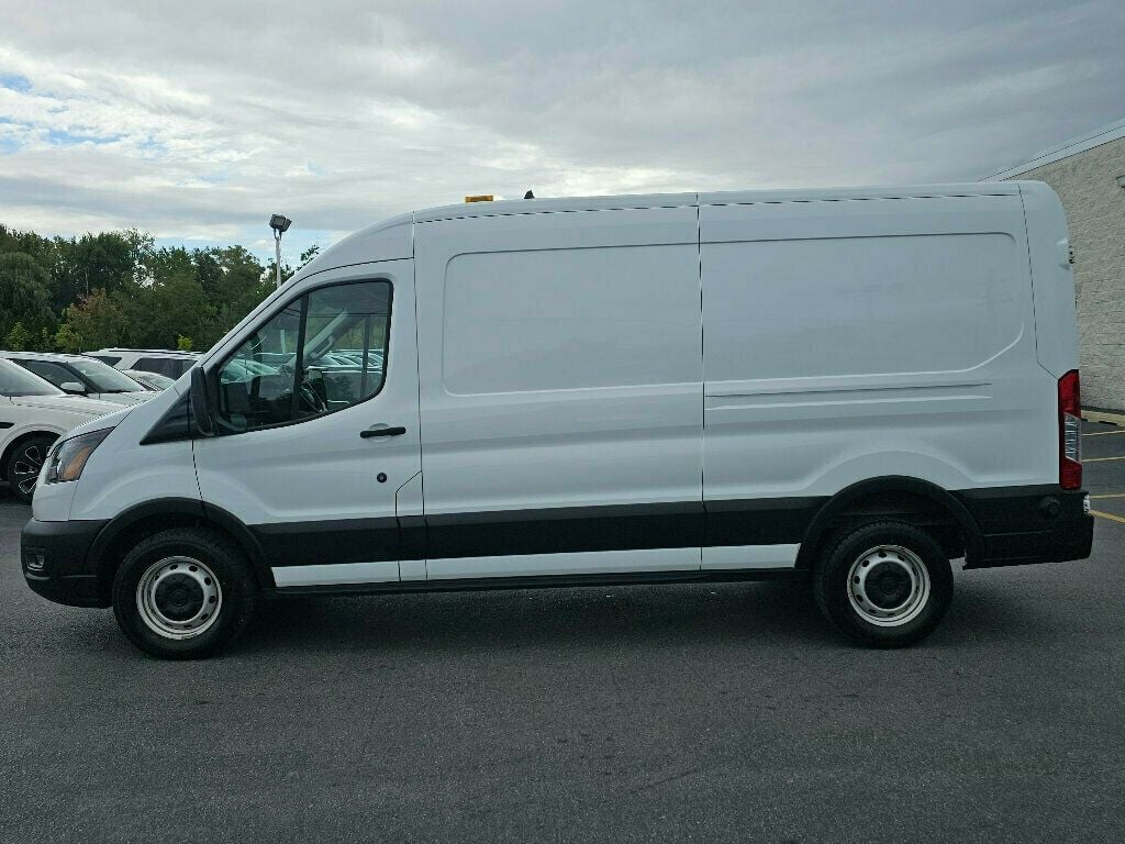 2020 Ford Transit Cargo Van T-250 148" Med Rf 9070 GVWR RWD - 22929555 - 17