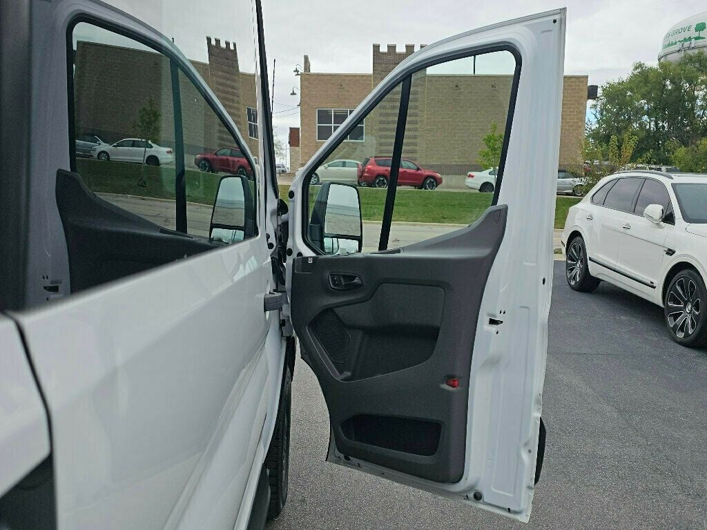 2020 Ford Transit Cargo Van T-250 148" Med Rf 9070 GVWR RWD - 22929555 - 20