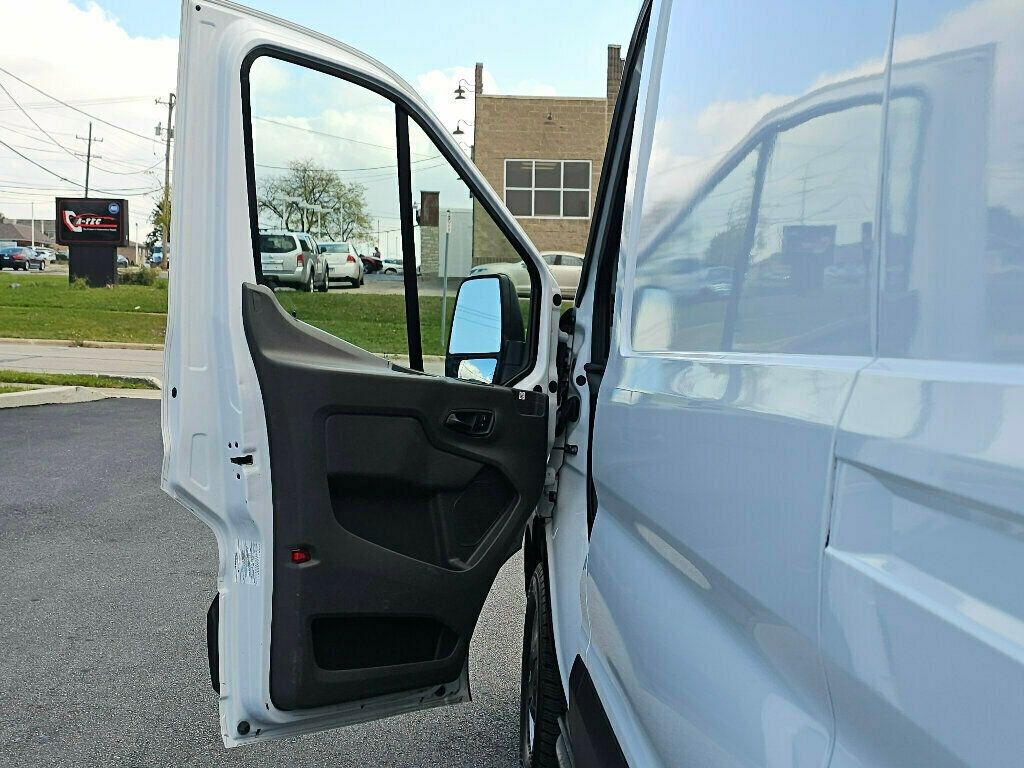2020 Ford Transit Cargo Van T-250 148" Med Rf 9070 GVWR RWD - 22930058 - 18