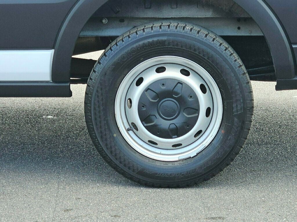 2020 Ford Transit Cargo Van T-250 148" Med Rf 9070 GVWR RWD - 22930058 - 26