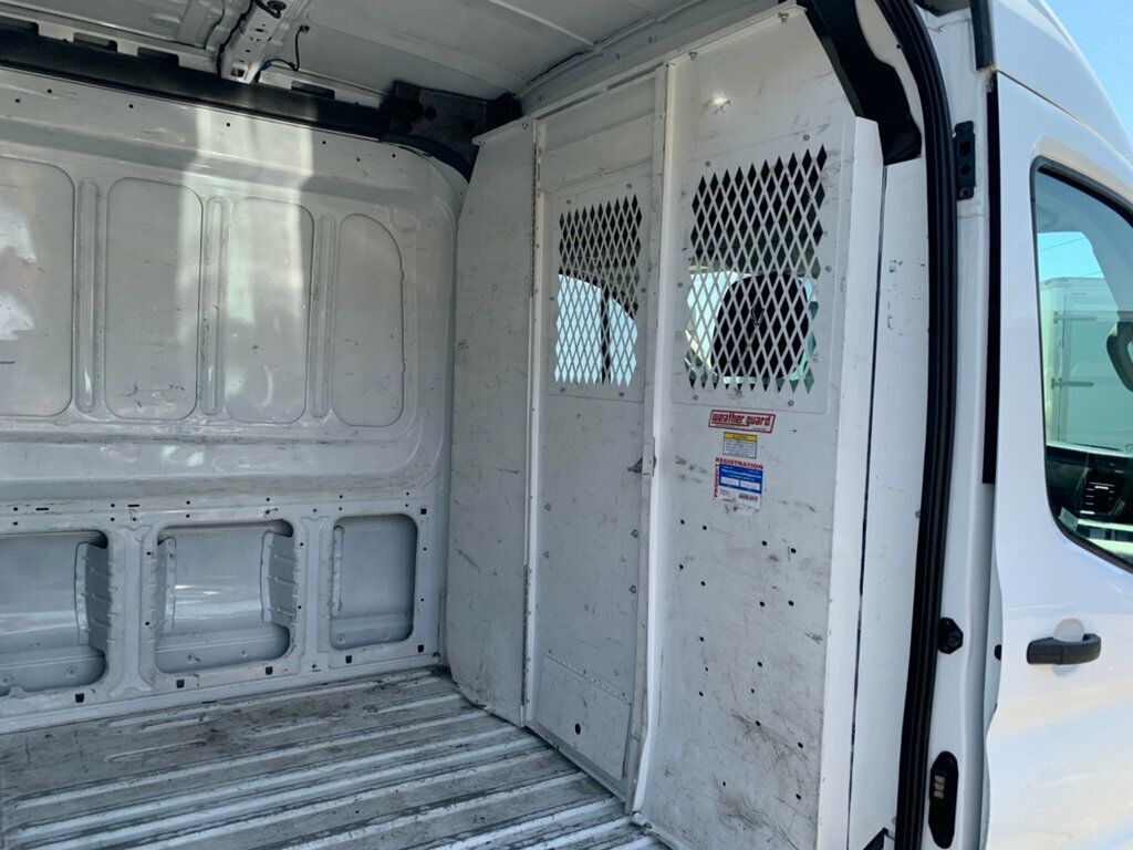 2020 Ford Transit Cargo Van photo 3
