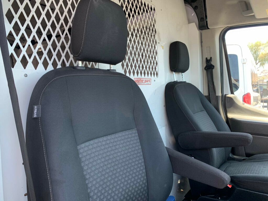 2020 Ford Transit Cargo Van T-250 148" Med Rf 9070 GVWR RWD 1-Owner exkey - 22887350 - 33