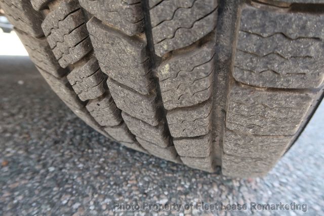 2020 Ford Transit Cargo Van Transit 150 Low Roof 130" Cargo Van - 23001312 - 38