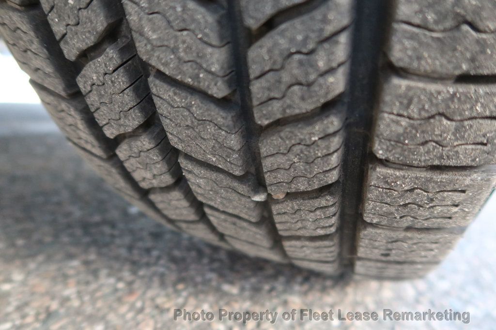 2020 Ford Transit Cargo Van Transit 150 Low Roof 130" Cargo Van - 23001312 - 41