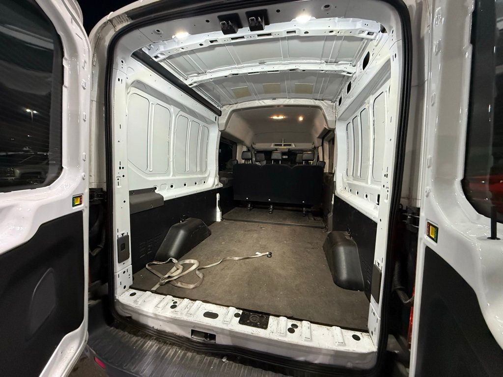 2020 Ford Transit Crew Van Base - 22978406 - 23
