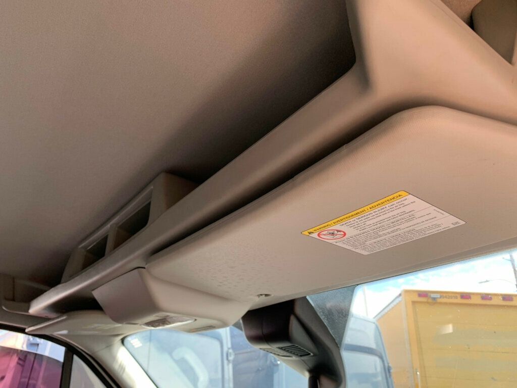 2020 Ford Transit Cutaway 1-OWNER - 23021244 - 46