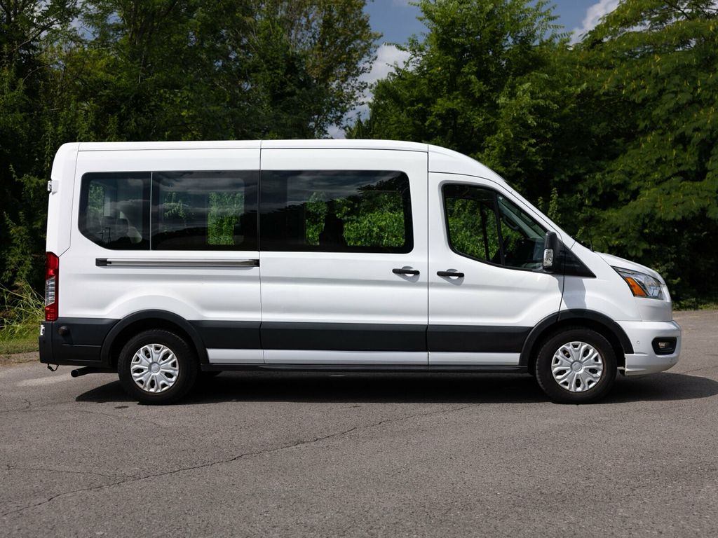 2020 Ford Transit Passenger Wagon 15 Passenger Transit Van  - 22886419 - 9