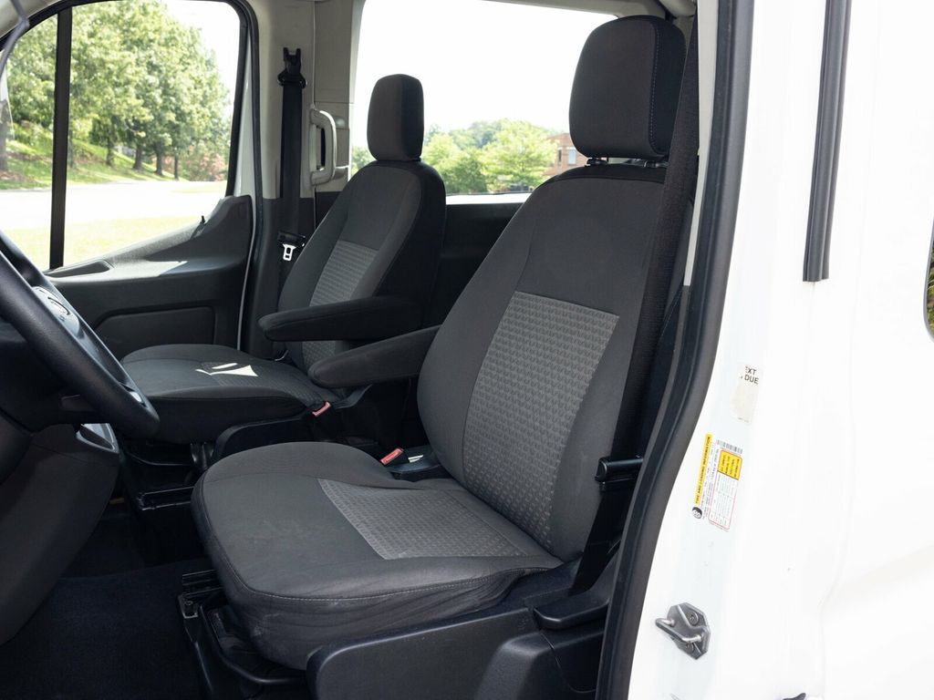 2020 Ford Transit Passenger Wagon 15 Passenger Transit Van  - 22886419 - 25
