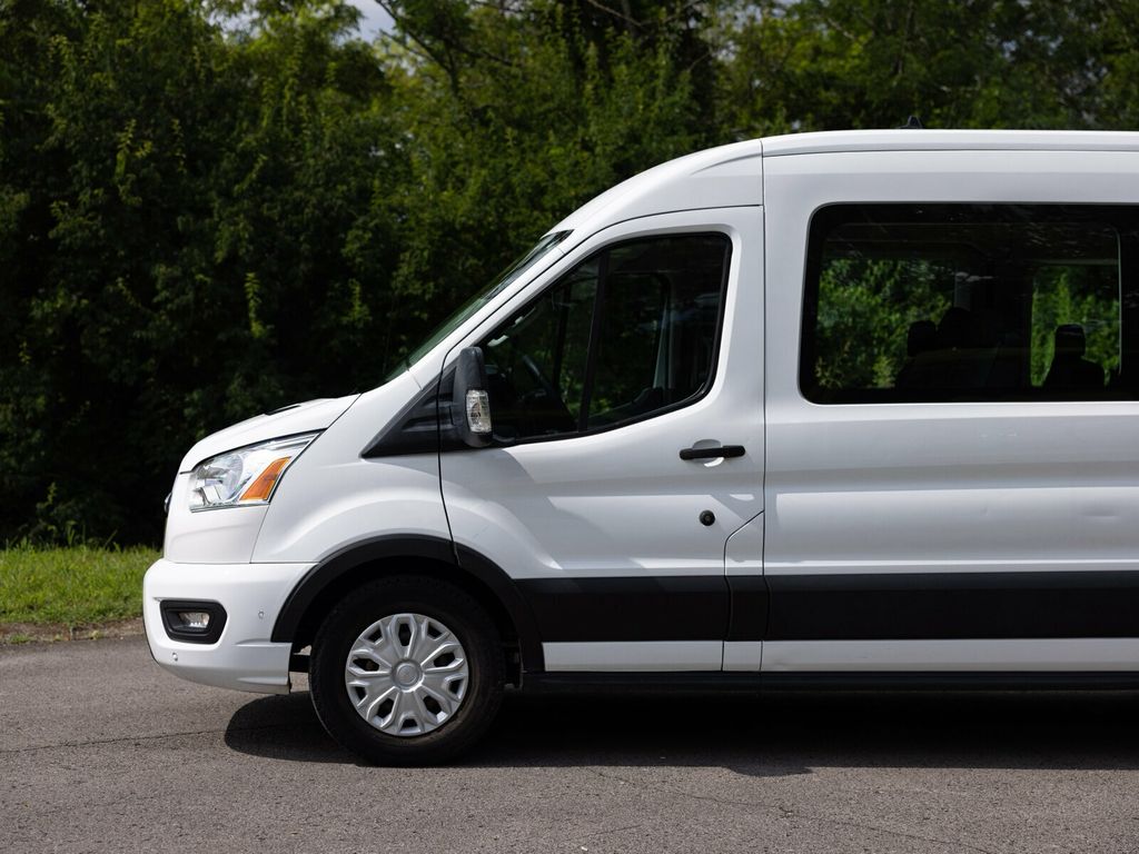 2020 Ford Transit Passenger Wagon 15 Passenger Transit Van  - 22886419 - 2