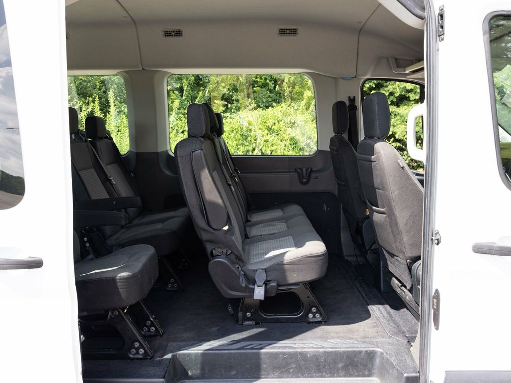 2020 Ford Transit Passenger Wagon 15 Passenger Transit Van  - 22886419 - 43