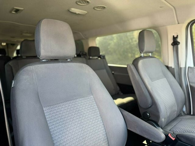 2020 Ford Transit Passenger Wagon T-350 148" Low Roof XLT RWD - 22987937 - 19