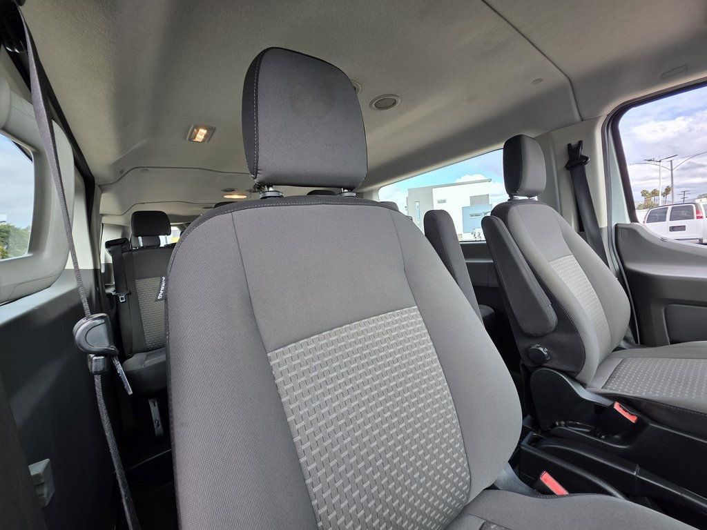 2020 Ford Transit Passenger Wagon T-350 148" Low Roof XLT RWD - 22956217 - 10