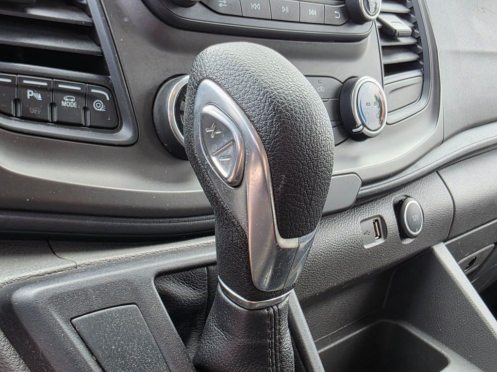 2020 Ford Transit Passenger Wagon T-350 148" Low Roof XLT RWD - 22956217 - 35