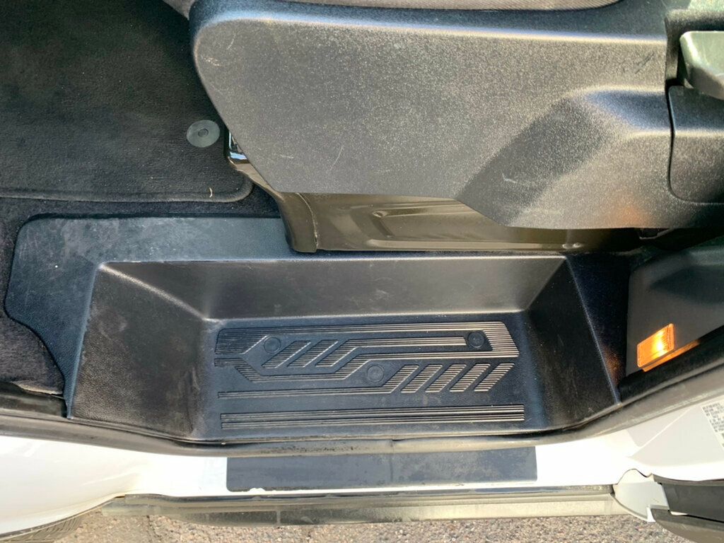 2020 Ford Transit Passenger Wagon T-350 148" Low Roof XLT RWD 1-OWNER - 22997718 - 35