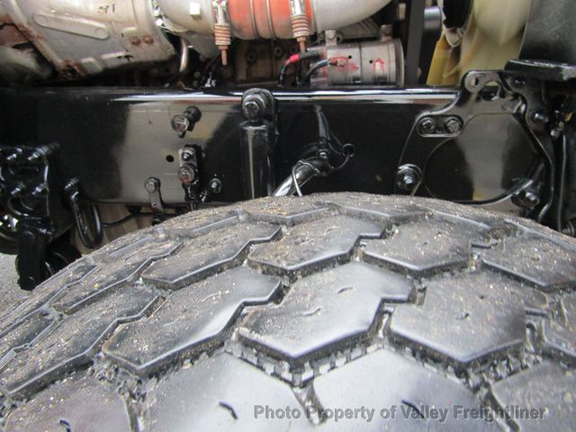 2020 Freightliner 122 SD  - 22963456 - 28