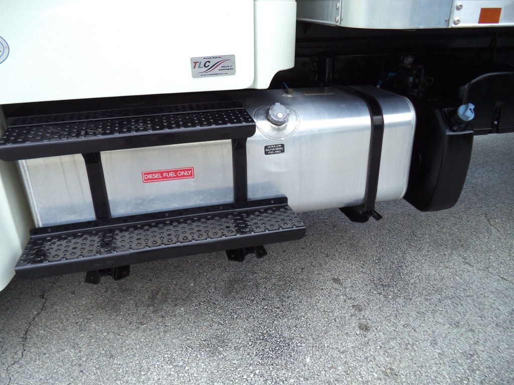 2020 Freightliner Business Class M2 106 w/ 26ft Dry Freight NO CDL Box Truck w/ Lift Gate - 23045130 - 22