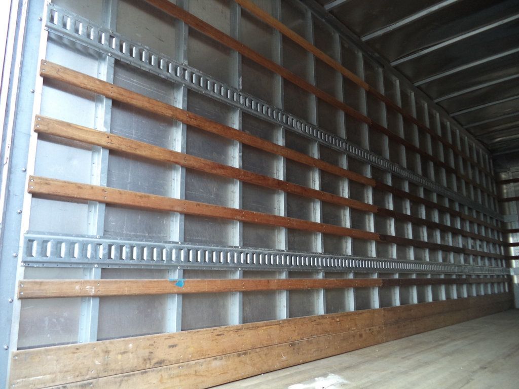 2020 Freightliner Business Class M2 106 w/ 26ft Dry Freight NO CDL Box Truck w/ Lift Gate - 23045130 - 26