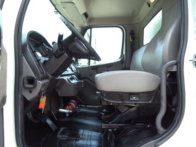 2020 Freightliner Business Class M2 106 w/ 26ft Dry Freight NO CDL Box Truck w/ Lift Gate - 23045130 - 35