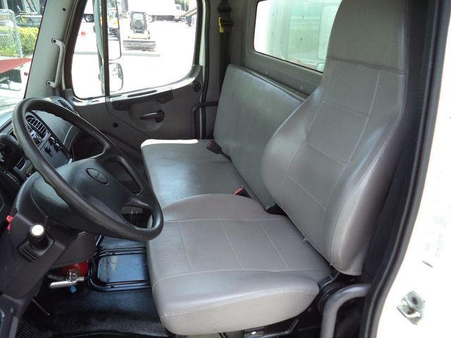 2020 Freightliner Business Class M2 106 w/ 26ft Dry Freight NO CDL Box Truck w/ Lift Gate - 23045130 - 36
