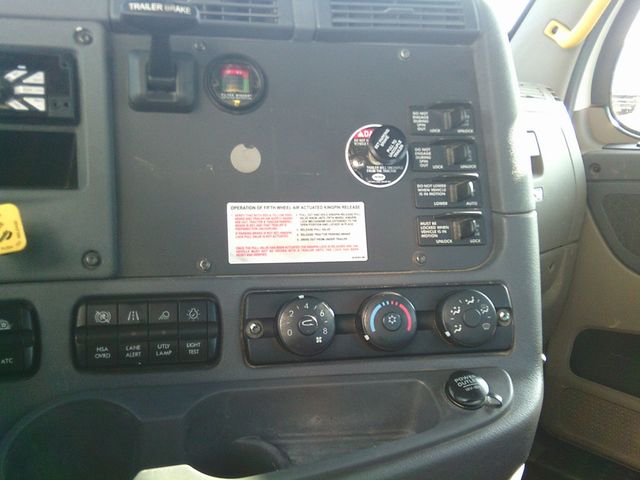 2020 Freightliner CA126DC daycab 2020 FREIGHTLINER DAY CAB - 22707221 - 14