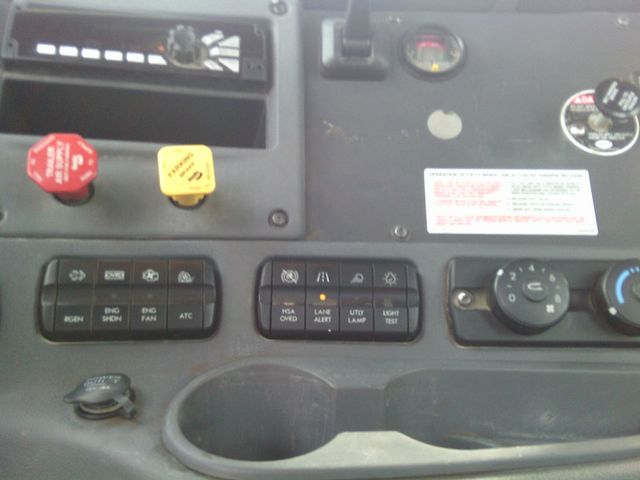 2020 Freightliner CA126DC daycab 2020 FREIGHTLINER DAY CAB - 22707221 - 25