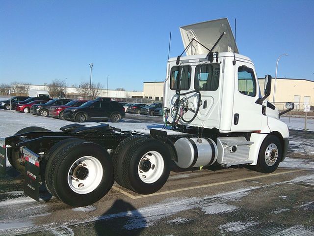 2020 Freightliner Cascadia 2020 FREIGHTLINER DAY CAB - 22954547 - 4