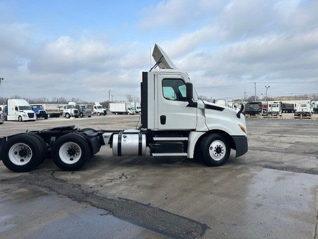 2020 Freightliner CASCADIA 2020 FREIGHTLINER DAY CAB - 22964412 - 4