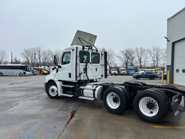 2020 Freightliner Cascadia 2020 FREIGHTLINER DAY CAB - 23007493 - 6