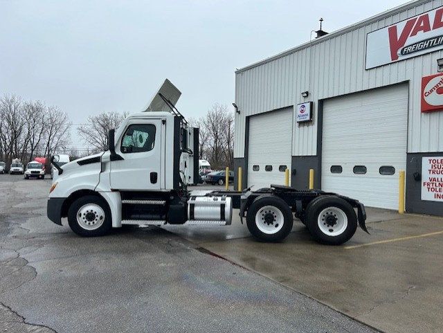 2020 Freightliner Cascadia 2020 FREIGHTLINER DAY CAB - 23007493 - 7