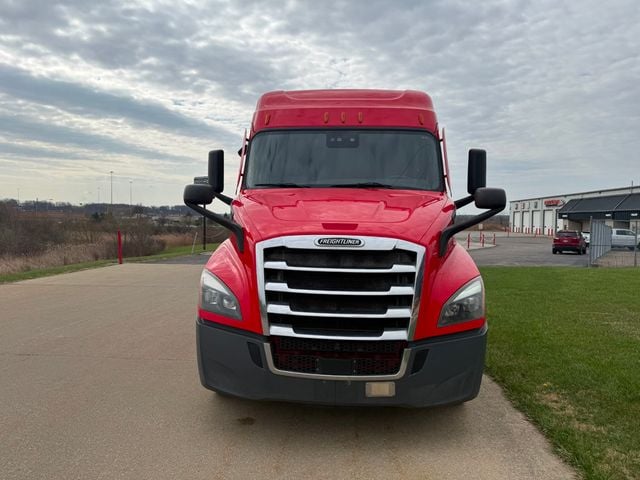 2020 Freightliner Cascadia PE116ST - 22997089 - 2