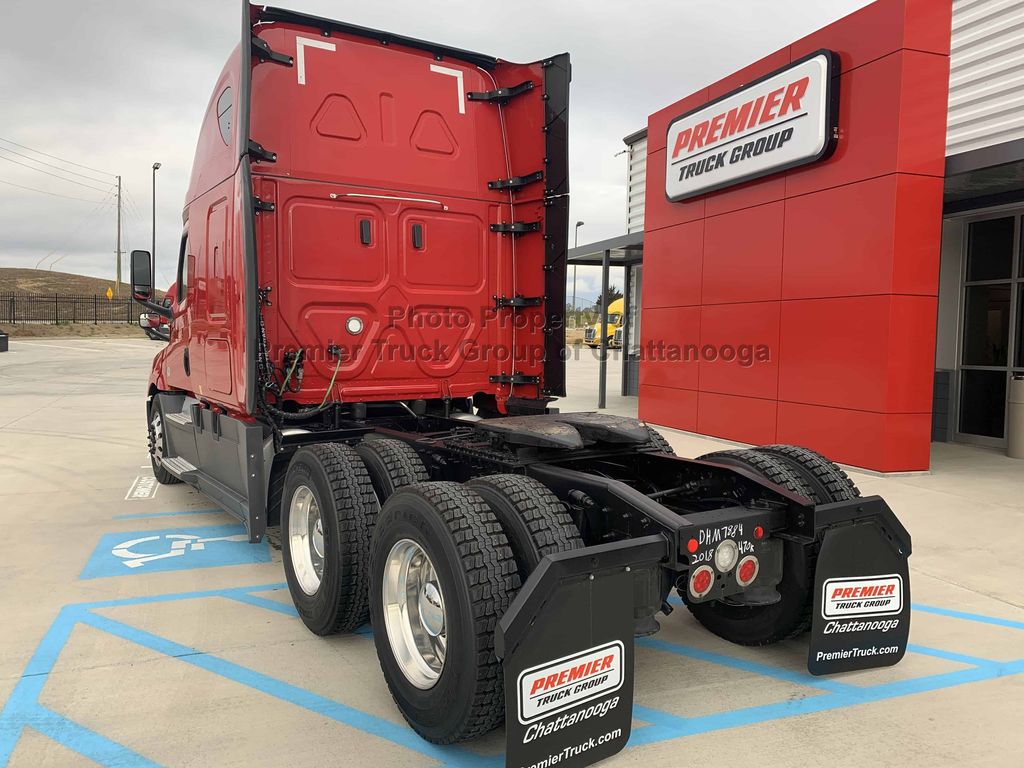 2020 Freightliner Cascadia evolves into technological tour de