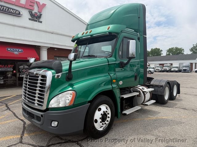 2020 Freightliner Cascadia 125  - 23048487 - 1