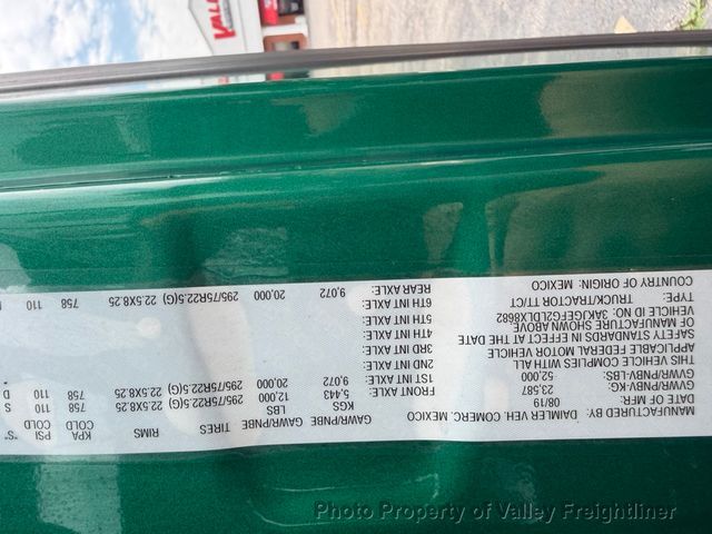 2020 Freightliner Cascadia 125  - 23048487 - 19