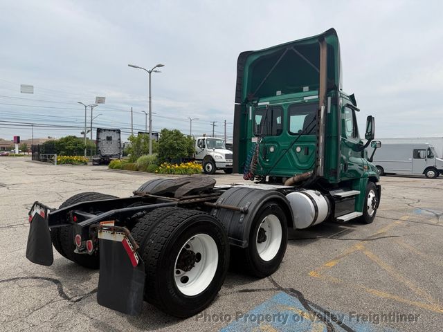 2020 Freightliner Cascadia 125  - 23048487 - 6