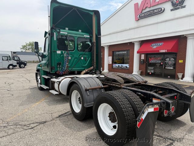 2020 Freightliner Cascadia 125  - 23048487 - 8