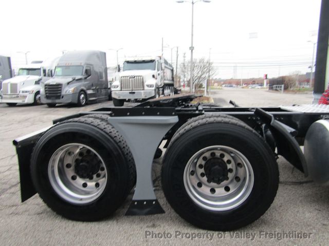 2020 Freightliner Cascadia 126  - 22929412 - 4