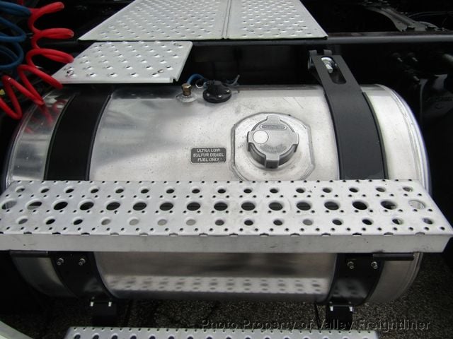 2020 Freightliner Cascadia 126  - 22929412 - 7