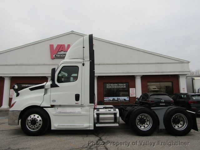 2020 Freightliner Cascadia 126  - 22929412 - 8