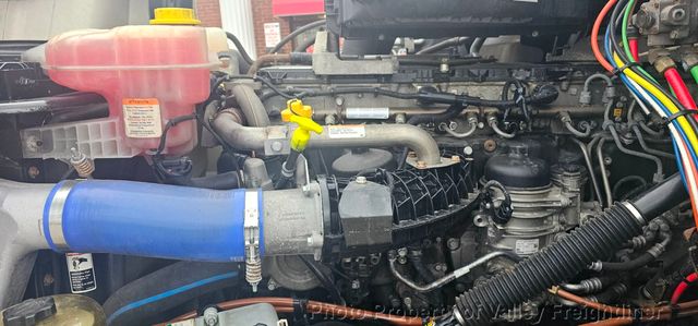 2020 Freightliner Cascadia 126  - 23014839 - 15