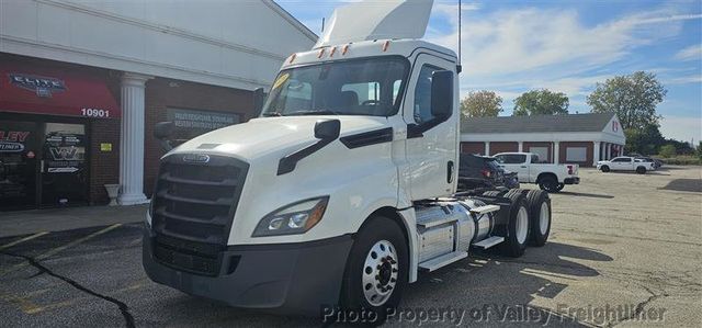 2020 Freightliner Cascadia 126  - 23095020 - 1