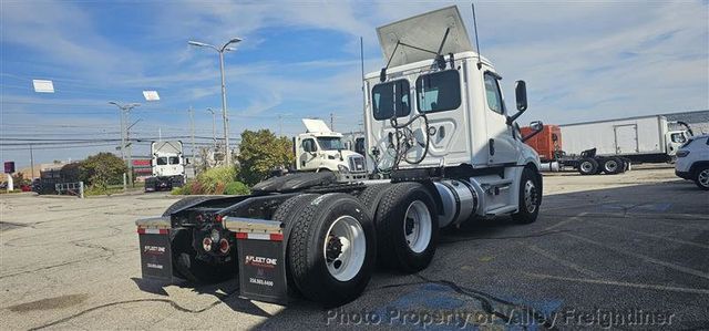 2020 Freightliner Cascadia 126  - 23095020 - 5