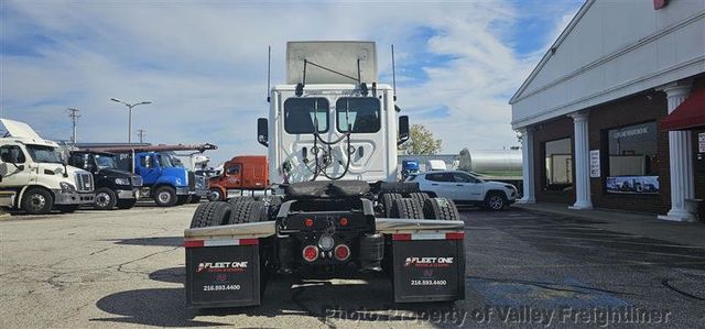 2020 Freightliner Cascadia 126  - 23095020 - 6